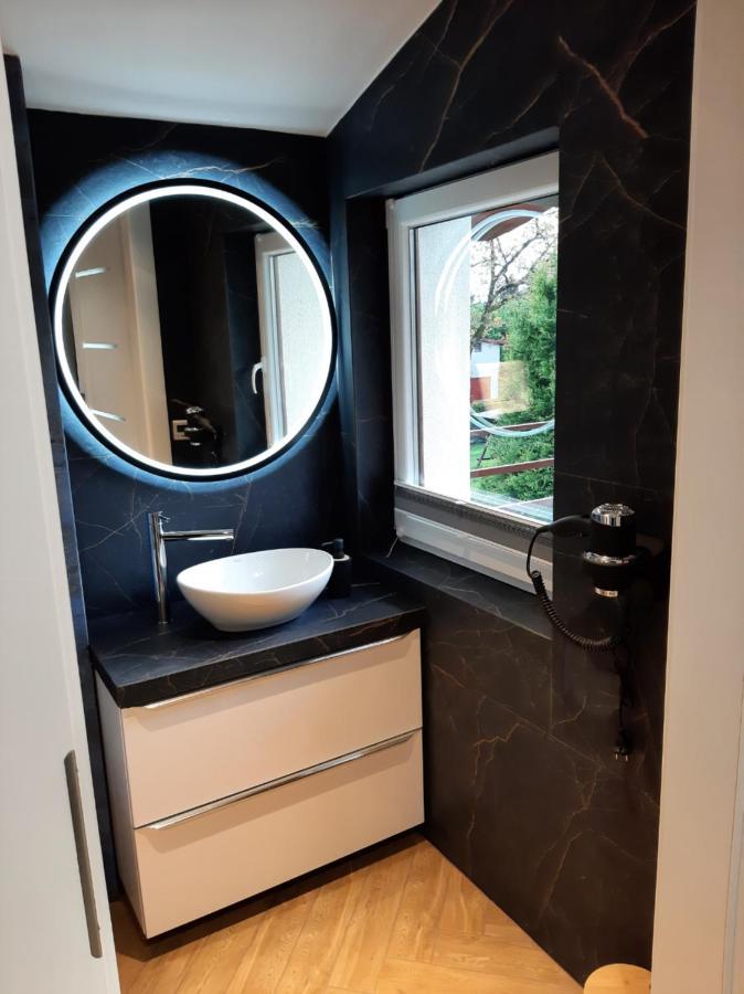 Apartament Willa Pod Sosnami Zator Przeciszow المظهر الخارجي الصورة